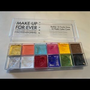 Makeup Forever 12 FLASH COLOR CASE